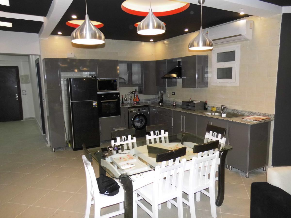 Three-Bedroom Apartment At Louly Beach Resort Ain Sukhna Eksteriør billede